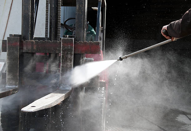 Best Warehouse Cleaning  in Bay, AR